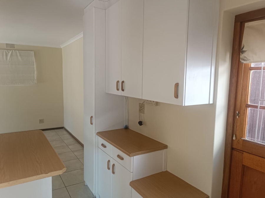 To Let 3 Bedroom Property for Rent in Fish Hoek Western Cape